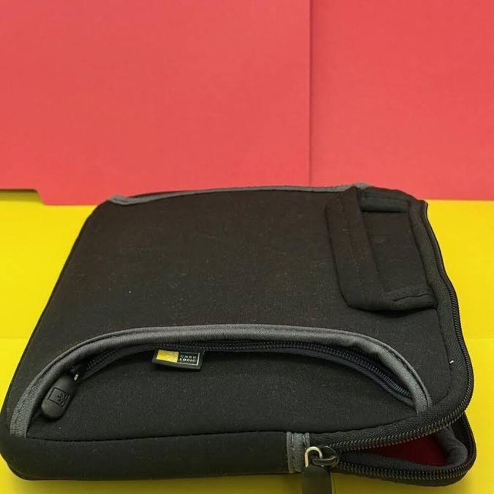 Case Logic Soft Fabric Protective Briefcase (For … - image 4